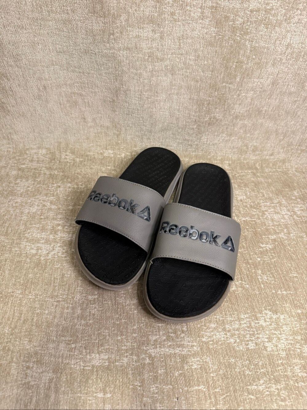 Reebok Men's Slip-On Camo Logo Comfort Classic Slide Sandals Grey Black Size 9